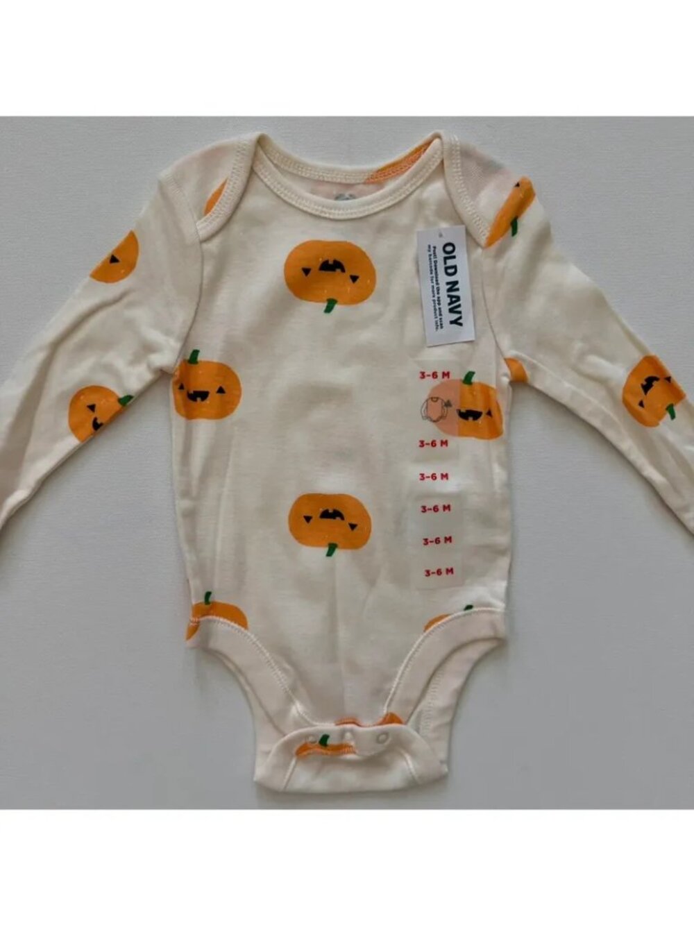 Old Navy Cream Halloween Pumpkin Long Sleeve Onesie Size 3-6 Months